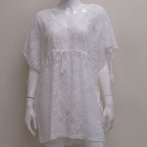 NWT beachwear coverup poncho ❤️